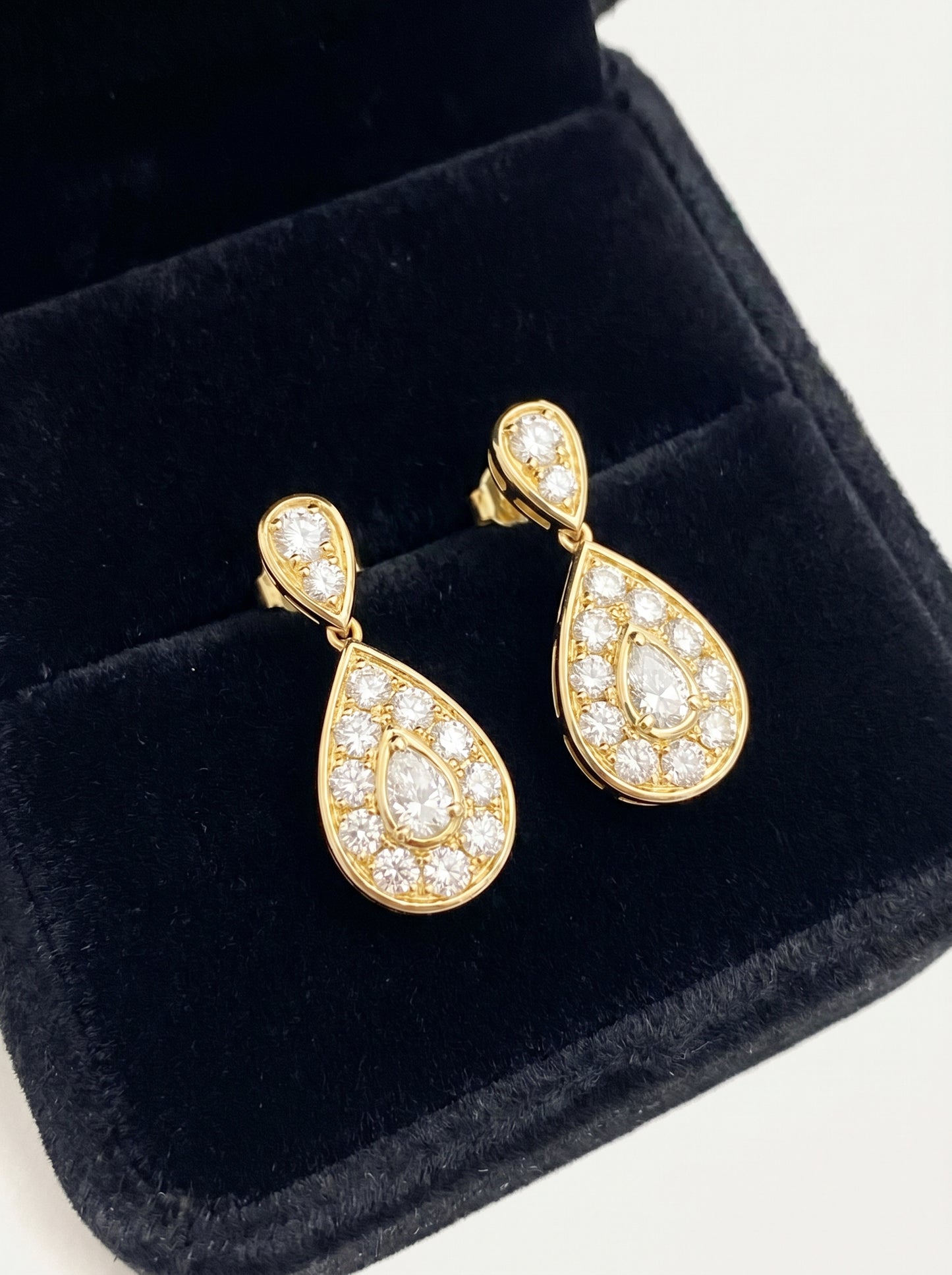 18KT Yellow Gold Diamond Drop Earrings